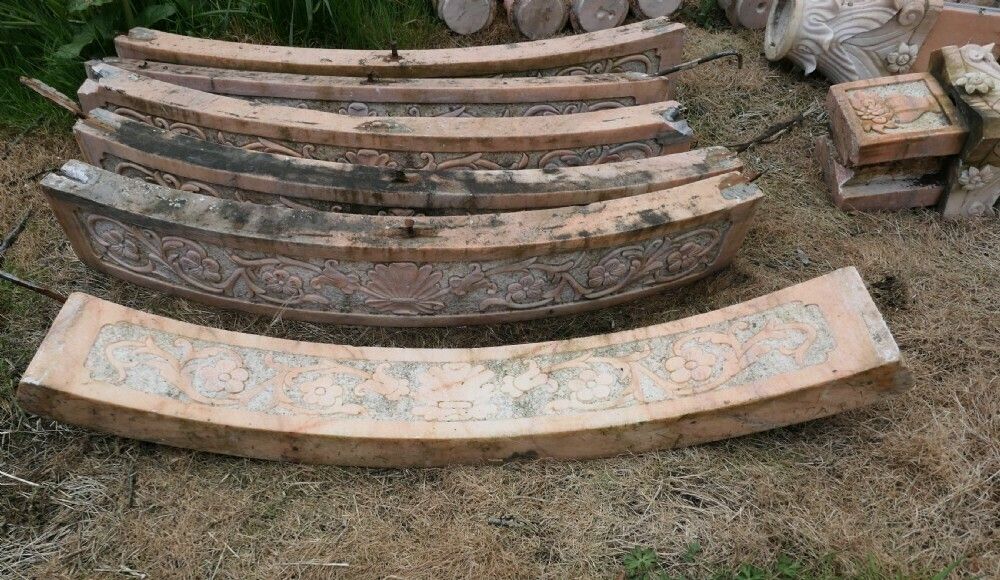 A Wonderful Natural Pink Marble Gazebo With Seats photo 18000.0