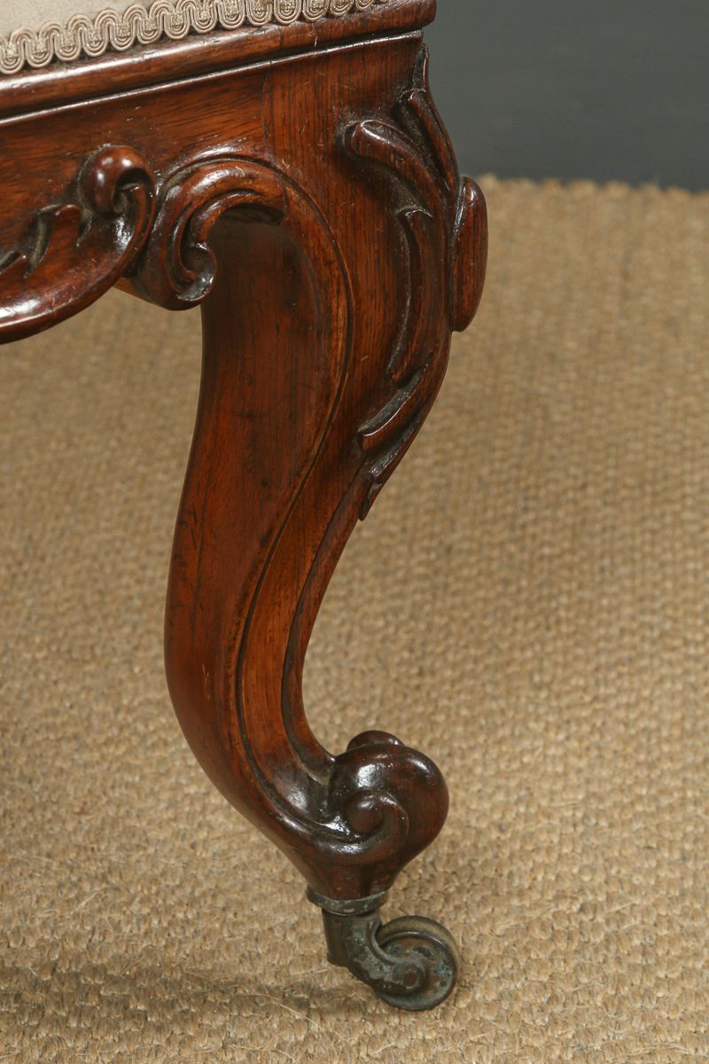 photo vintage English Victorian Rosewood Prie Dieu Prayer Nursing Chair (Circa 1860)