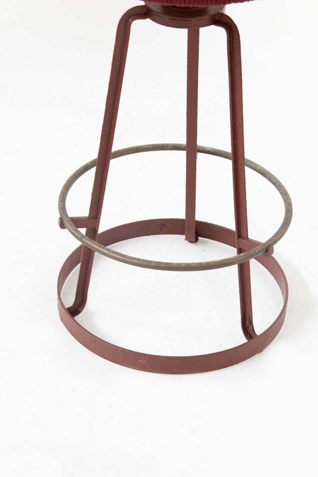 photo furniture Marzio Cecchi Pair Of Italian Red Rope High Stools