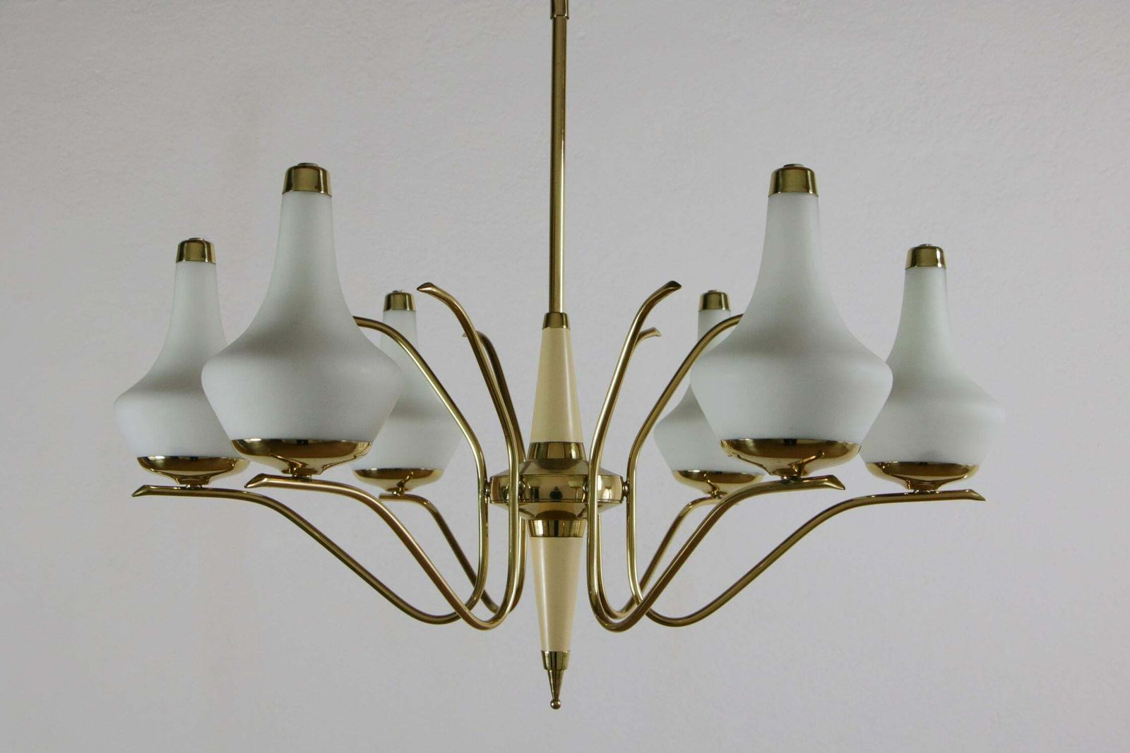 Italian Midcentury Six Lights Gold And Ivory Chandelier Attributed To Stilnovo photo vintage