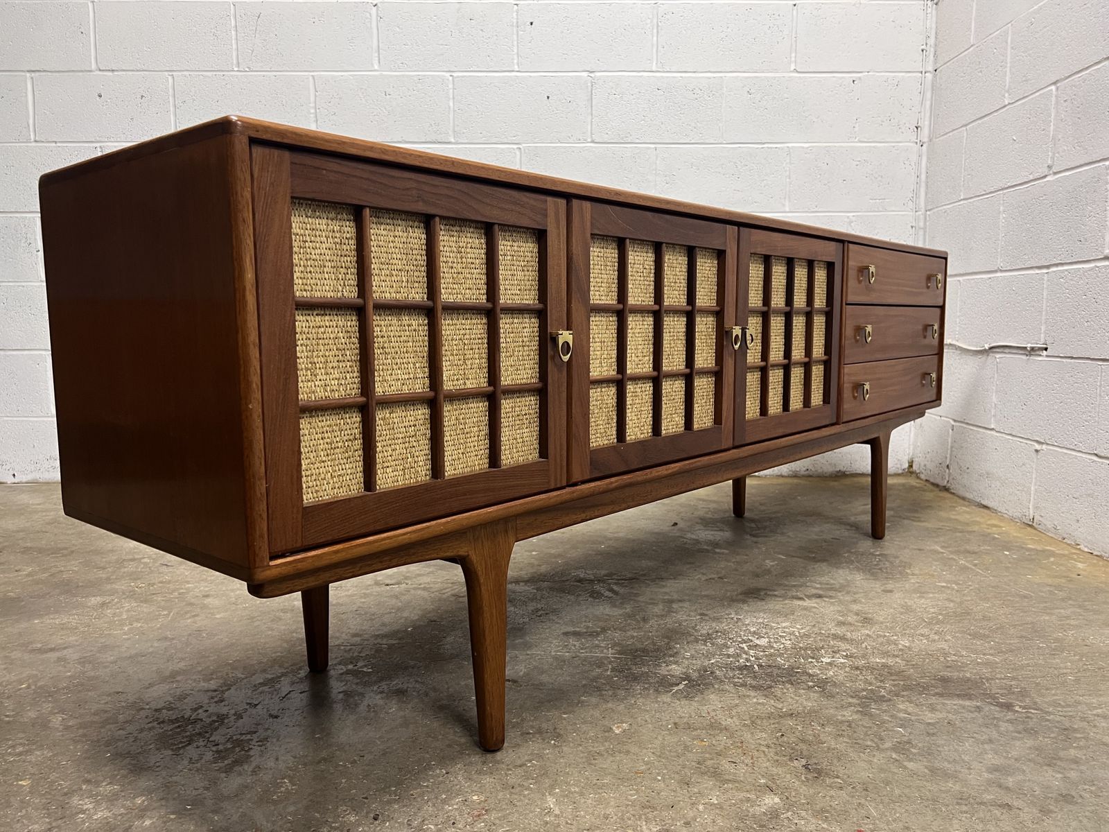 Bespoke Rattan Midcentury Younger Sideboards 1960s photo vinterior