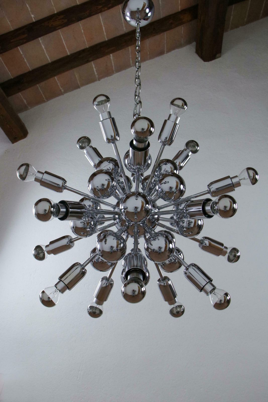 Italian Space Age Sputnik 20 Lights Chandelier By Reggiani Goffredo, 1965s photo 1956.0