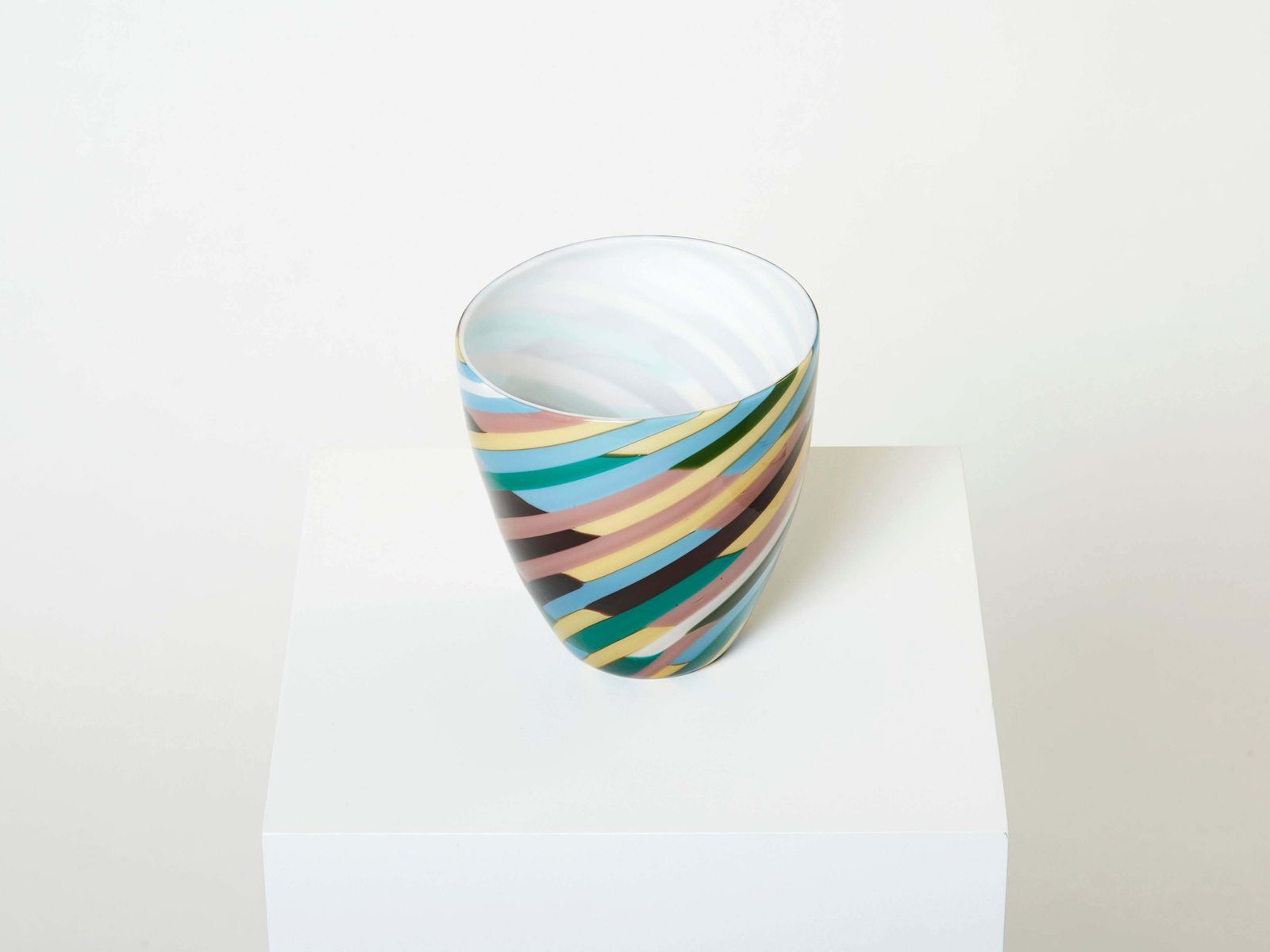 Vase Klee en verre soufflé Venini, par Laura De Santillana, 1984 photo Décoration