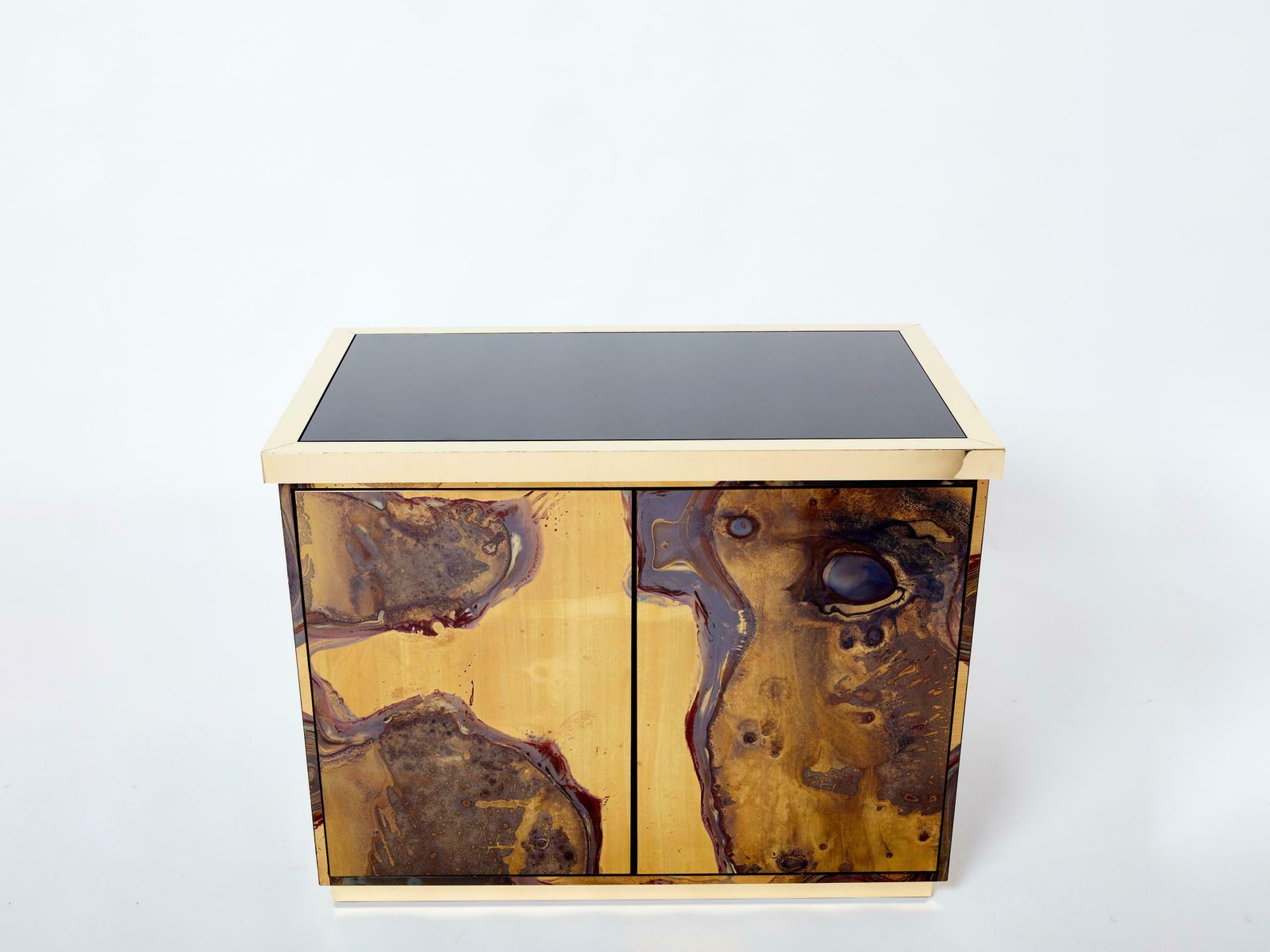 photo vintage Paire de buffets en laiton oxydé par Isabelle et Richard Faure, années 1970