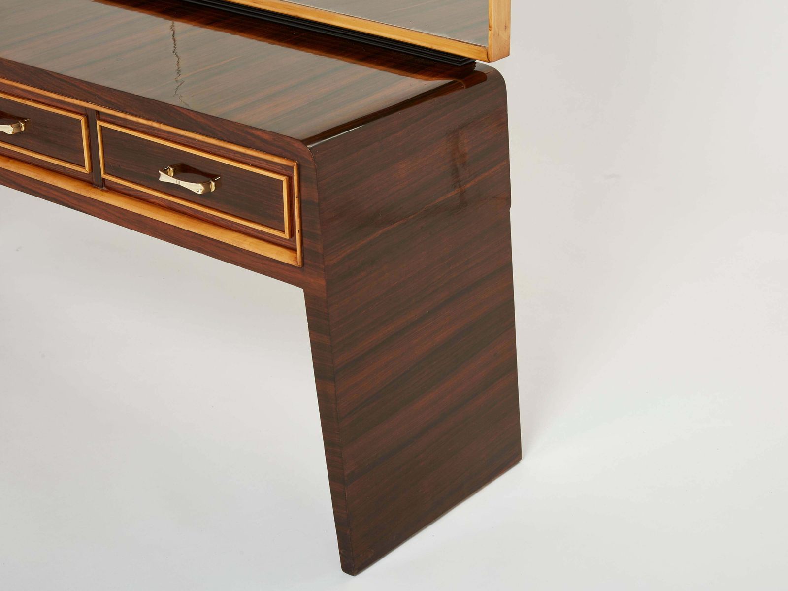 Console coiffeuse en palissandre, sycomore et laiton par Paolo Buffa, années 1940 photo Mobilier