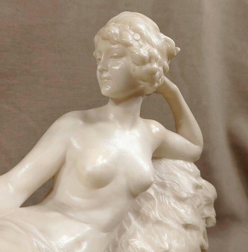photo for sale Important Sculpture "Venus At The Mirror" By A. Saccardi   Early 20th Century