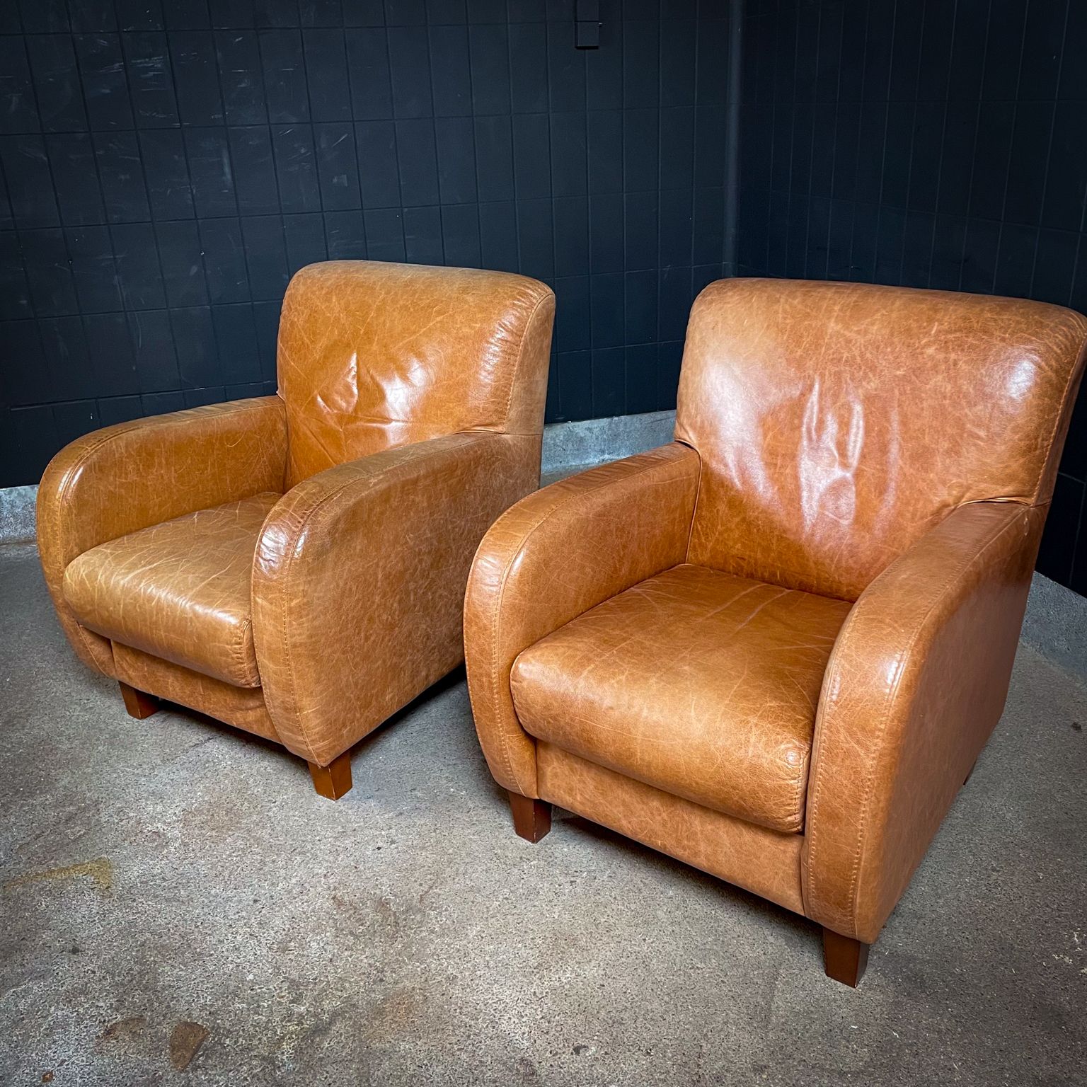 Set Of 2 Vintage Cognac Leather Club Armchairs