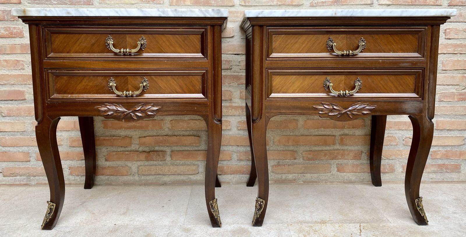 Mid 20th Century Pair Of Walnut Nightstands With Two Drawers And Marble Top