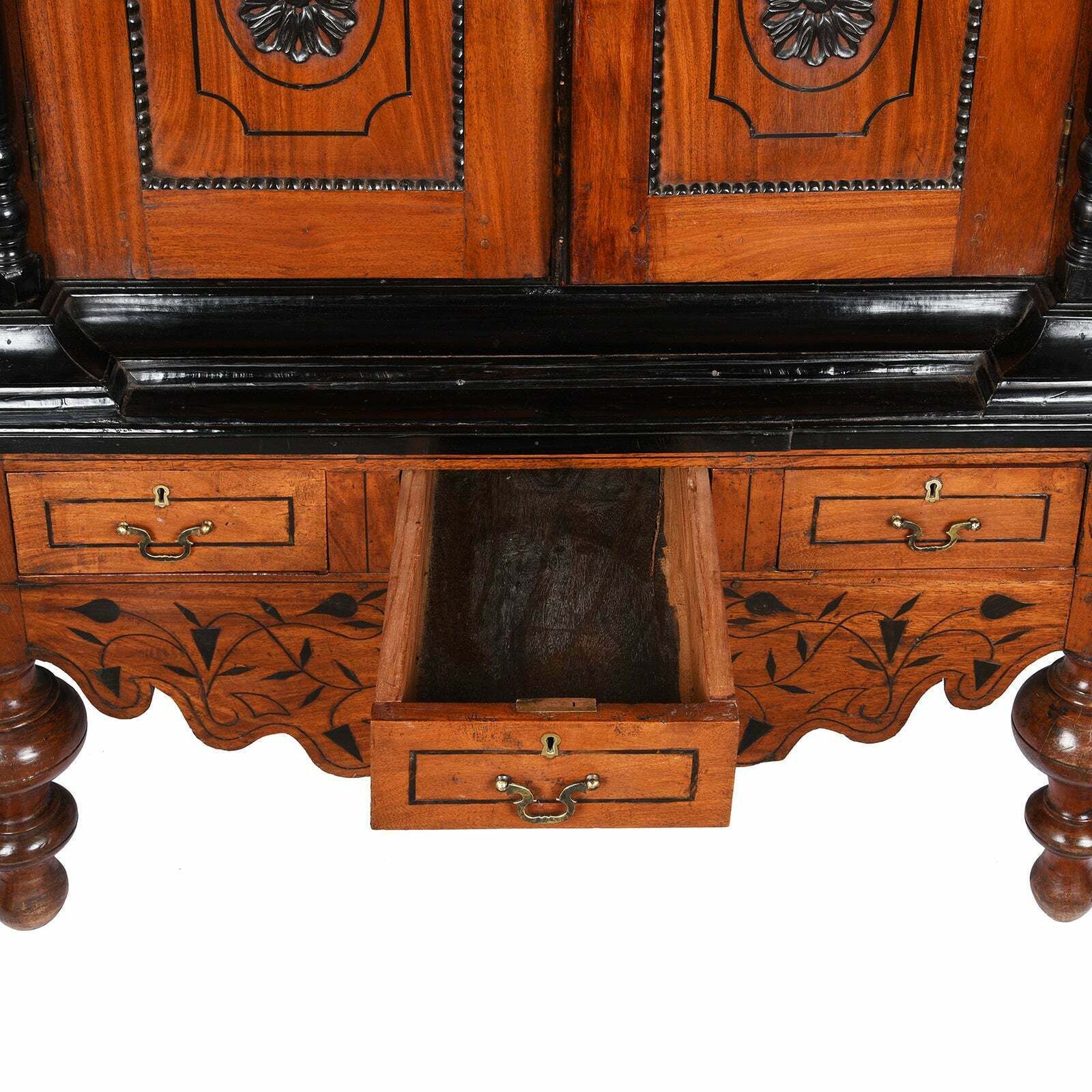 Indo Dutch Jackfruit & Ebony Cabinet From Sri Lanka,  19th Century photo vinterior