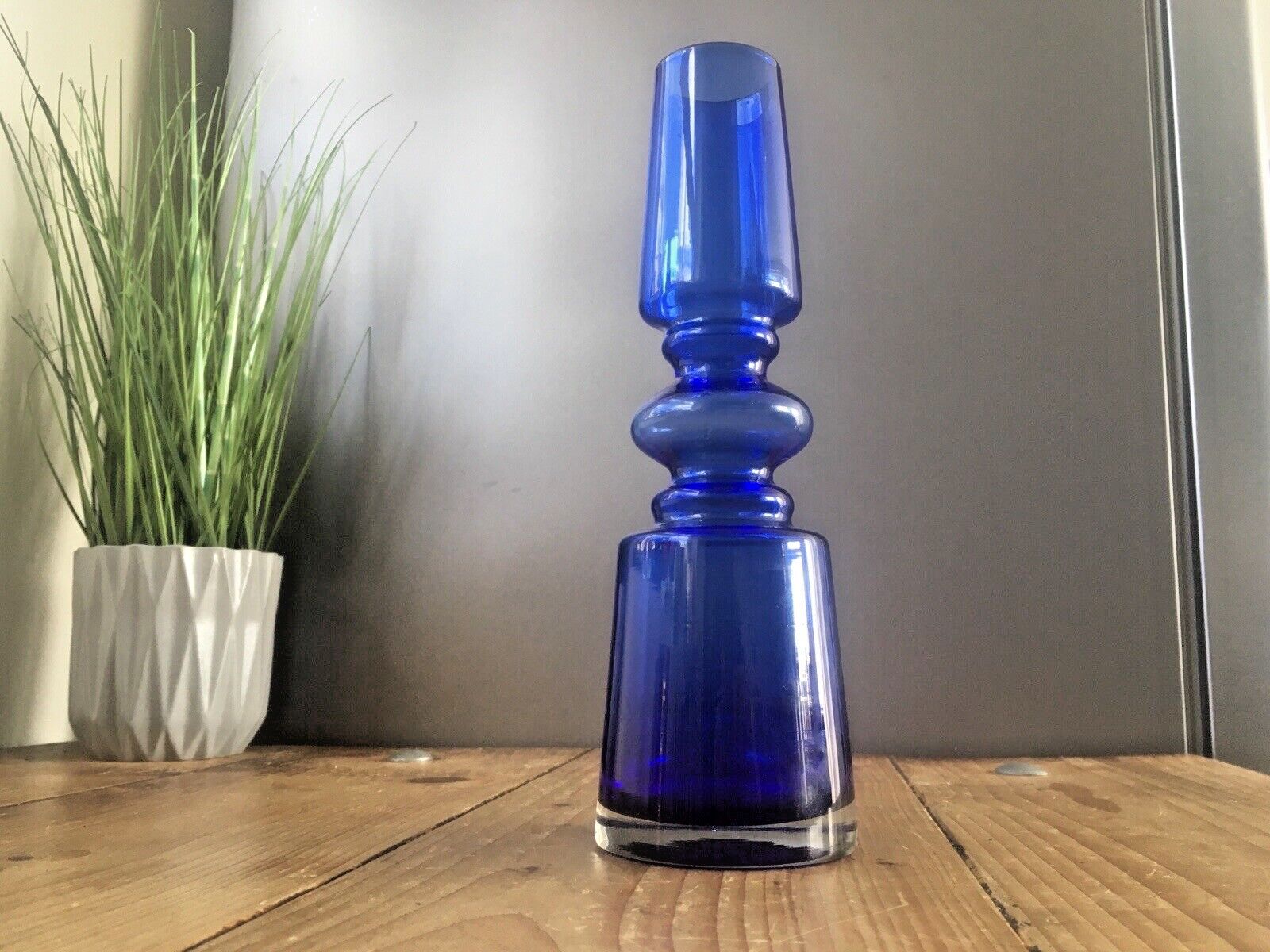 85.0 Large Cased Scandinavian 60's 70's Style Hooped Glass Vase Japanese Riihimaki photo