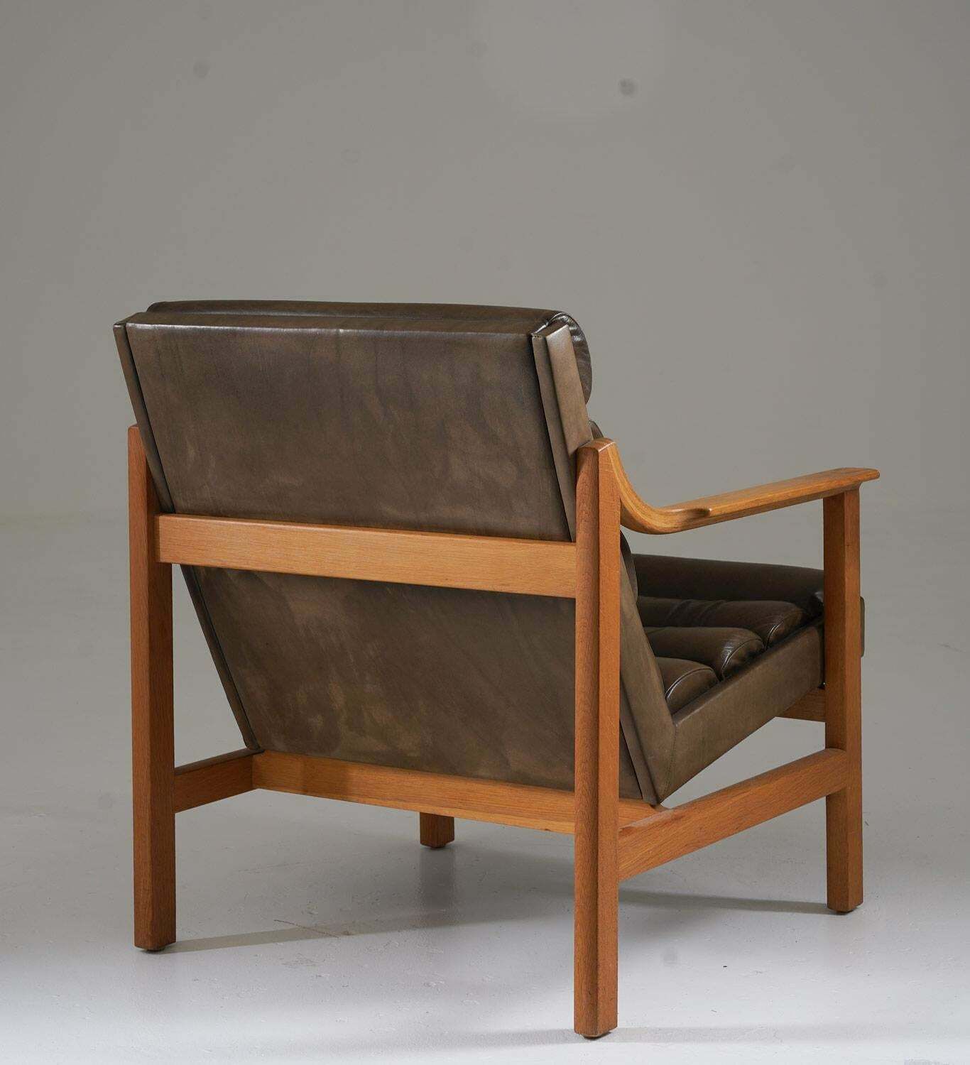 Mid Century Swedish Lounge Chairs By Karl Erik Ekselius For Joc Vetlanda photo 6660.0
