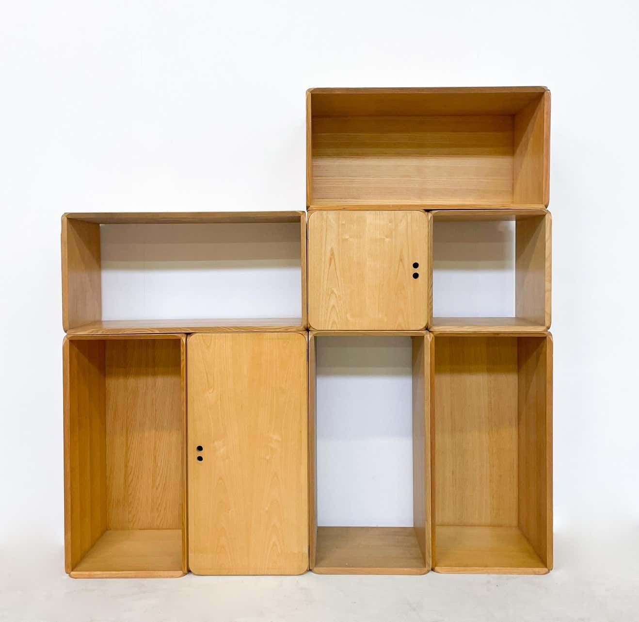 Midcentury Set Of Modular Wooden Cubes By Derk Jan De Vries, Italy, 1960s photo vinterior
