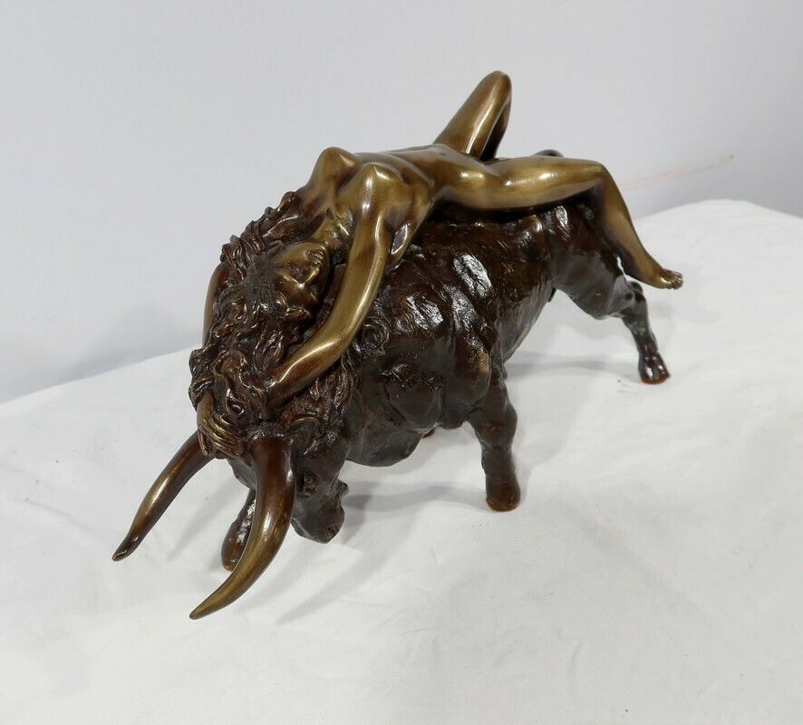 Bronze "The Goddess Europe Meeting The Bull", Signed Majera, 20th photo furniture