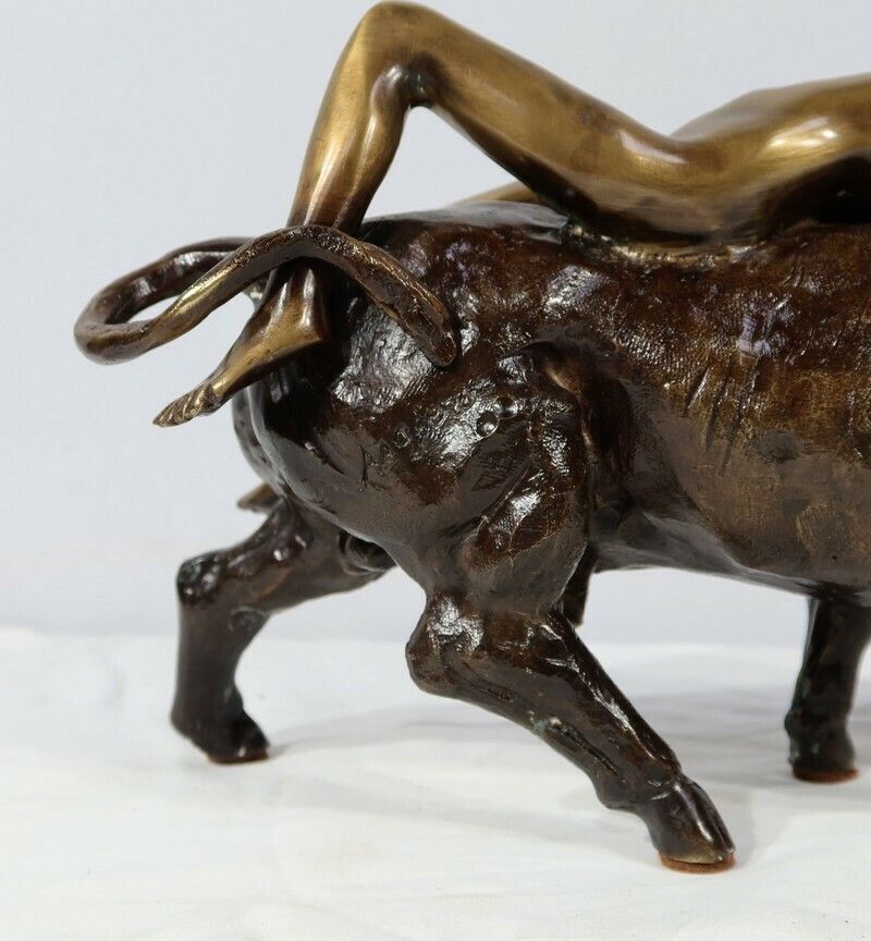 photo vintage Bronze "The Goddess Europe Meeting The Bull", Signed Majera, 20th