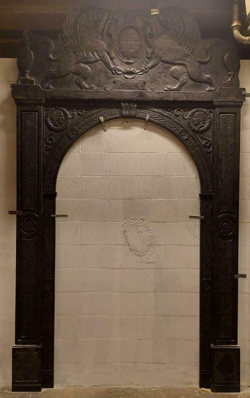 Important And Antique Portal Frame In Black Slate, 16th Century, Italy Genoa photo buy