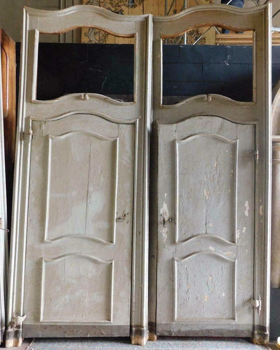 photo for sale Set Of 8 Lacquered Interior Doors With Frame And Overdoor, '700 Italy