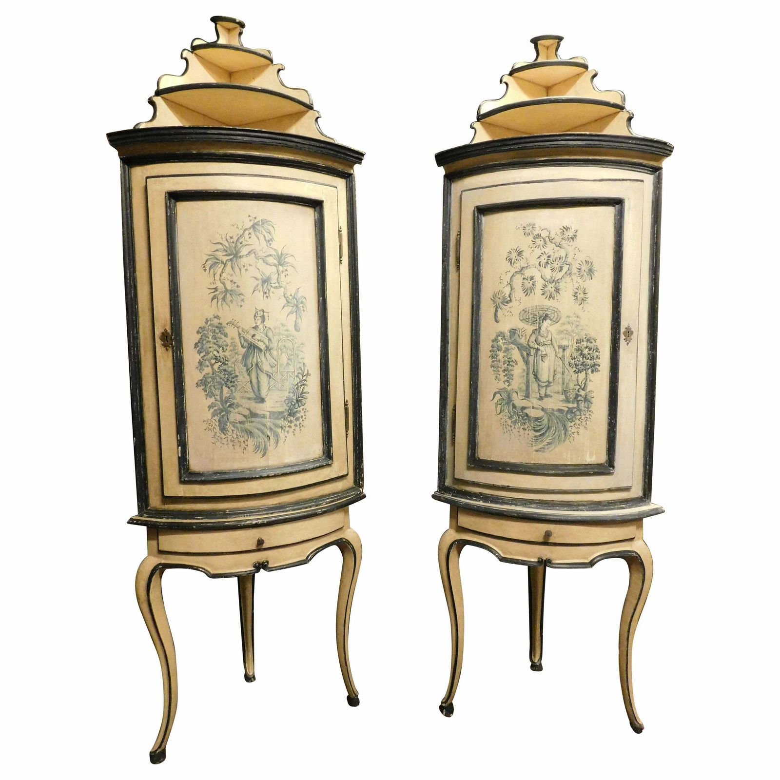 Antique Pair Of Corner Cabinets In Lacquered Wood With Chinoiserie, 18th Century