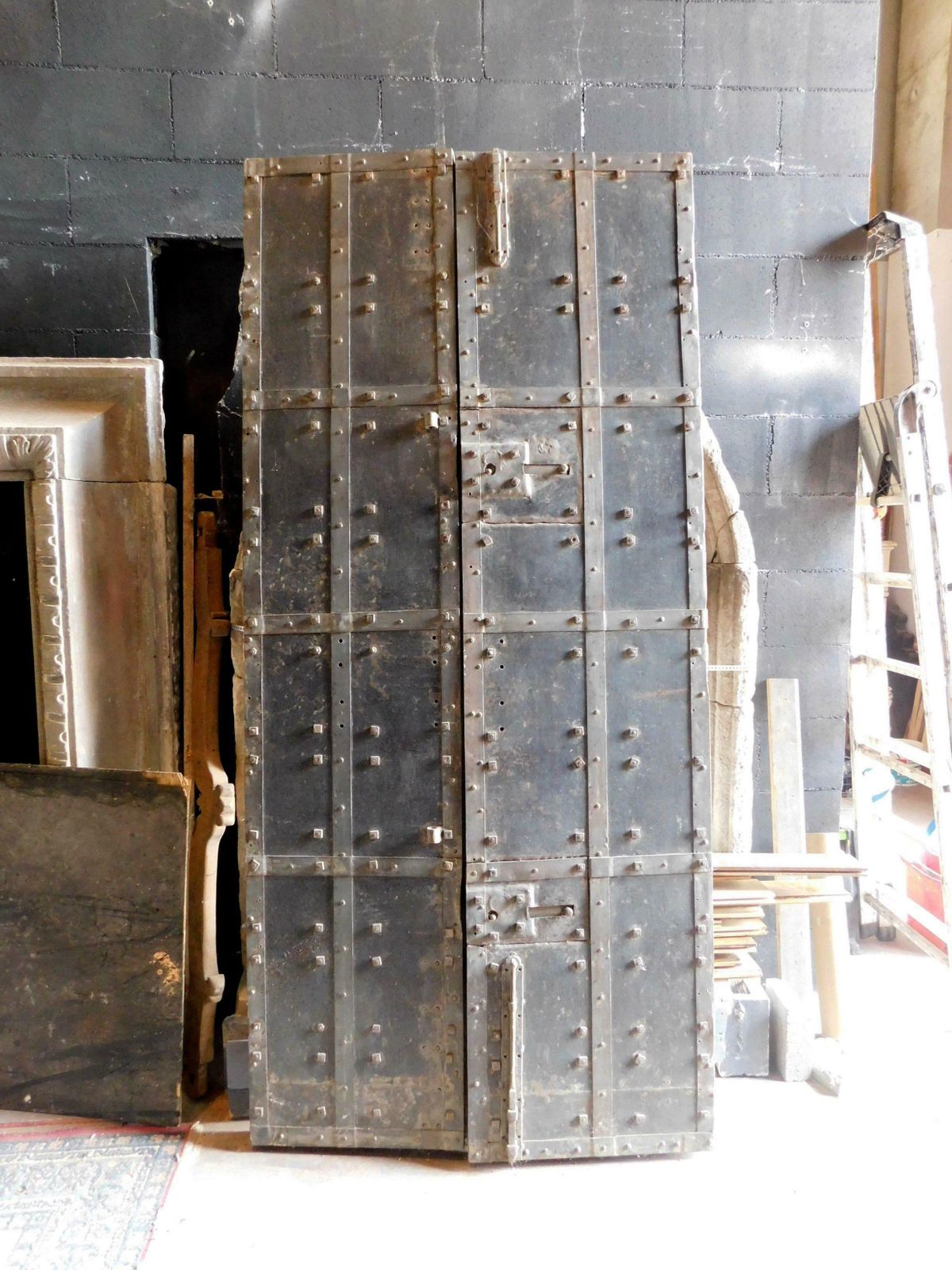 photo furniture Double Prison Door In Wood And Iron, Nails & Bolts, 19th Century Italy