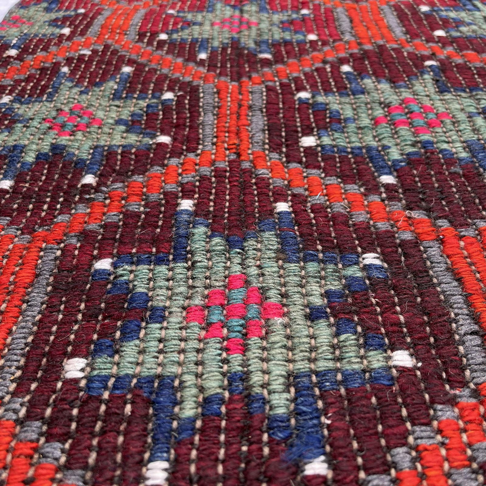 photo for sale Traditional Turkish Kilim Runner ,Vintage Anatolian Turkish Kelim 278 X 63 Cm