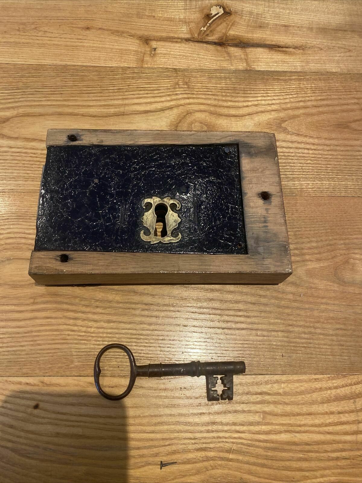 Large Gothic Revival Antique Rim Lock Key Reclaimed Period Oak Iron Refurbished photo vinterior
