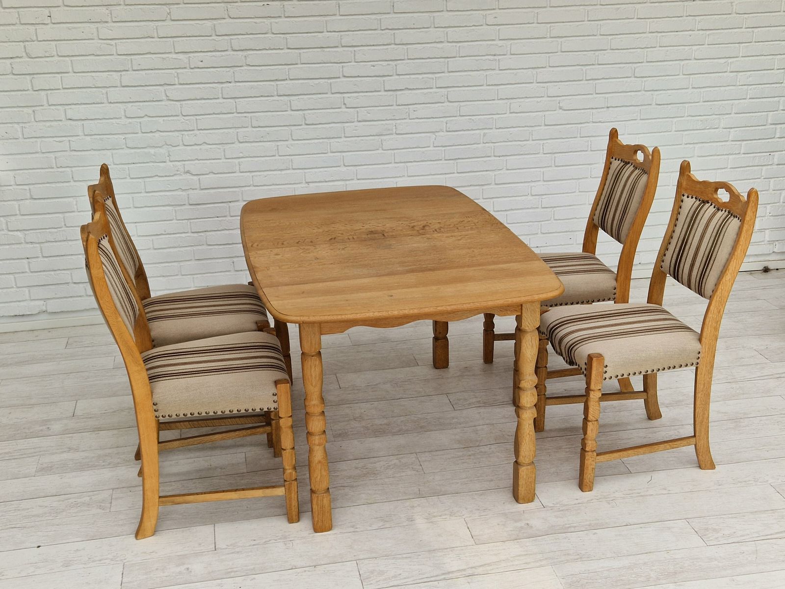 1970s, Danish Design, Dinning Set Of Table And Four Chairs, Oak Wood, Wool. photo vintage