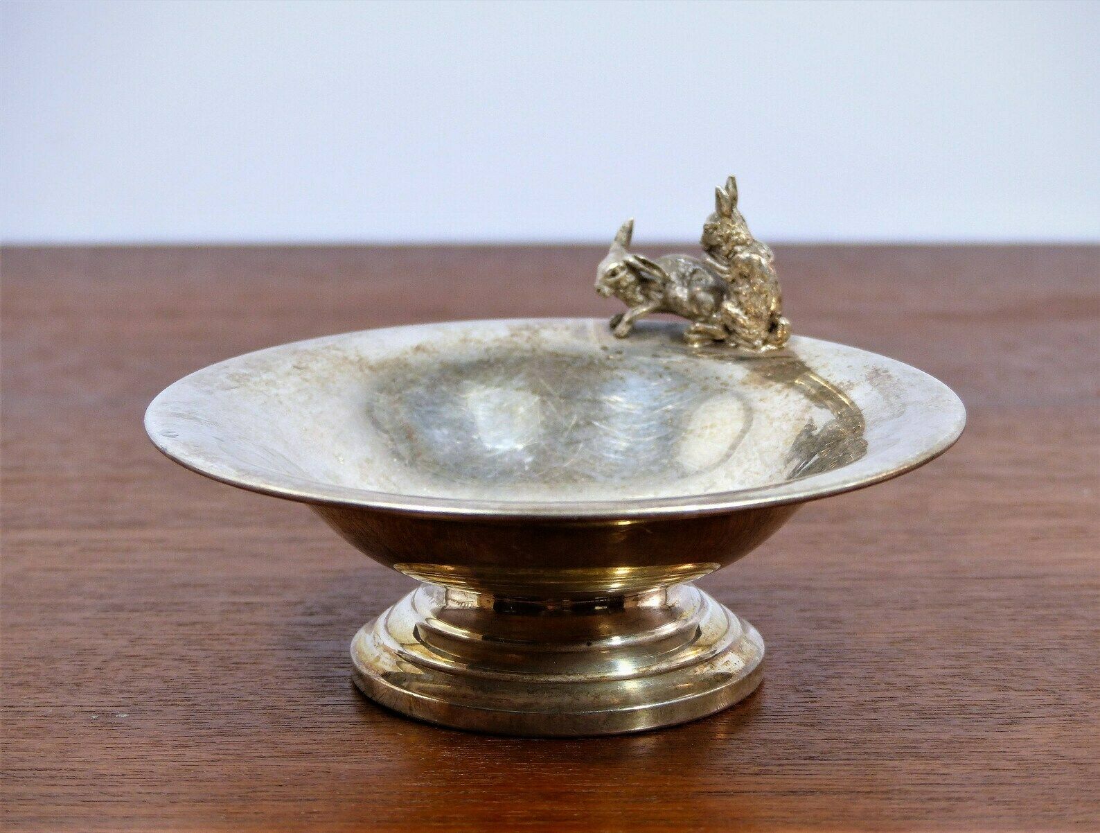 Silver Metal Cup Couple Of Rabbits