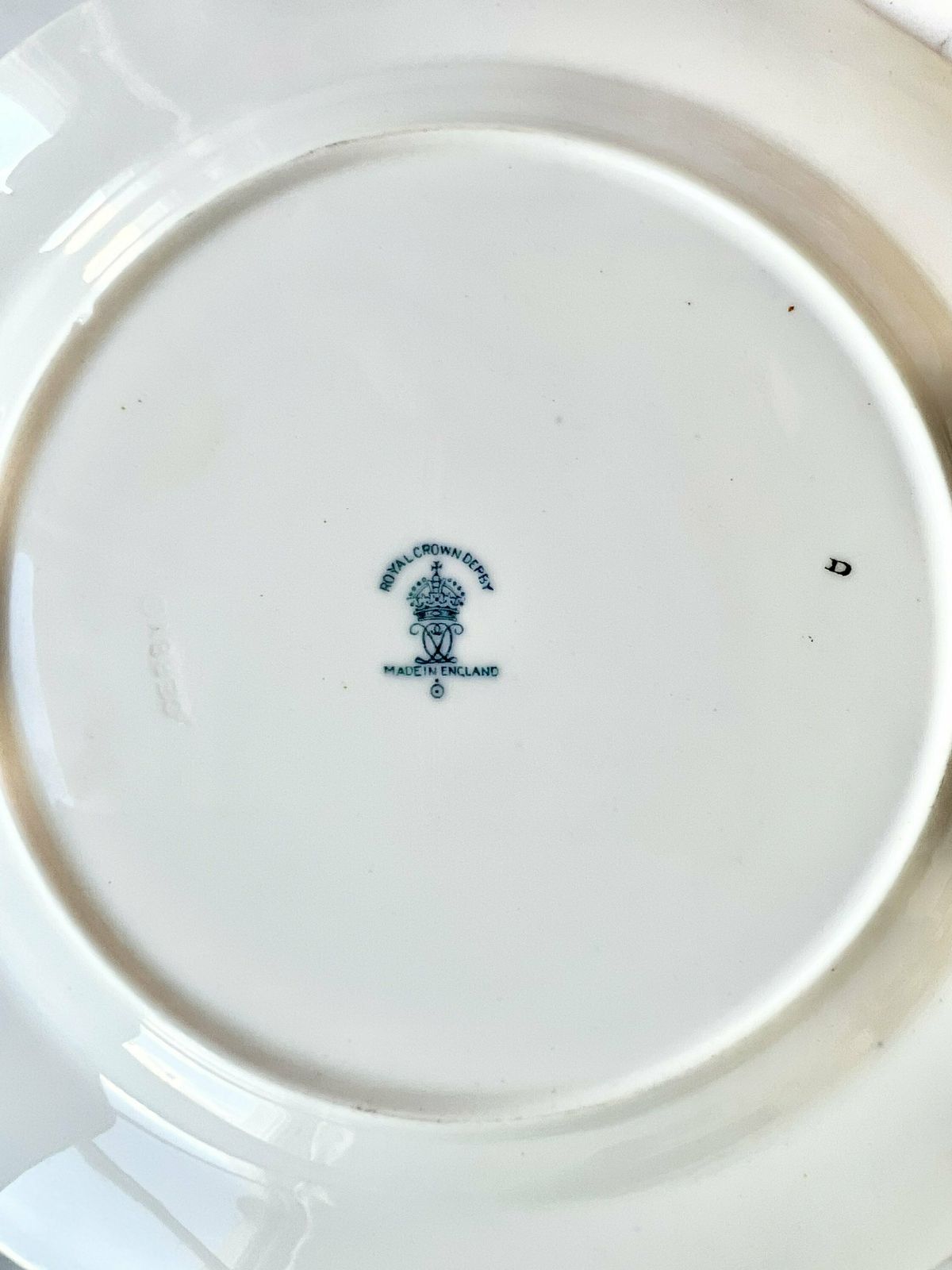 photo furniture Royal Crown Derby   Early 1900 Blue And White Tea Set With Decor Of Garlands And Bows   18 Pieces