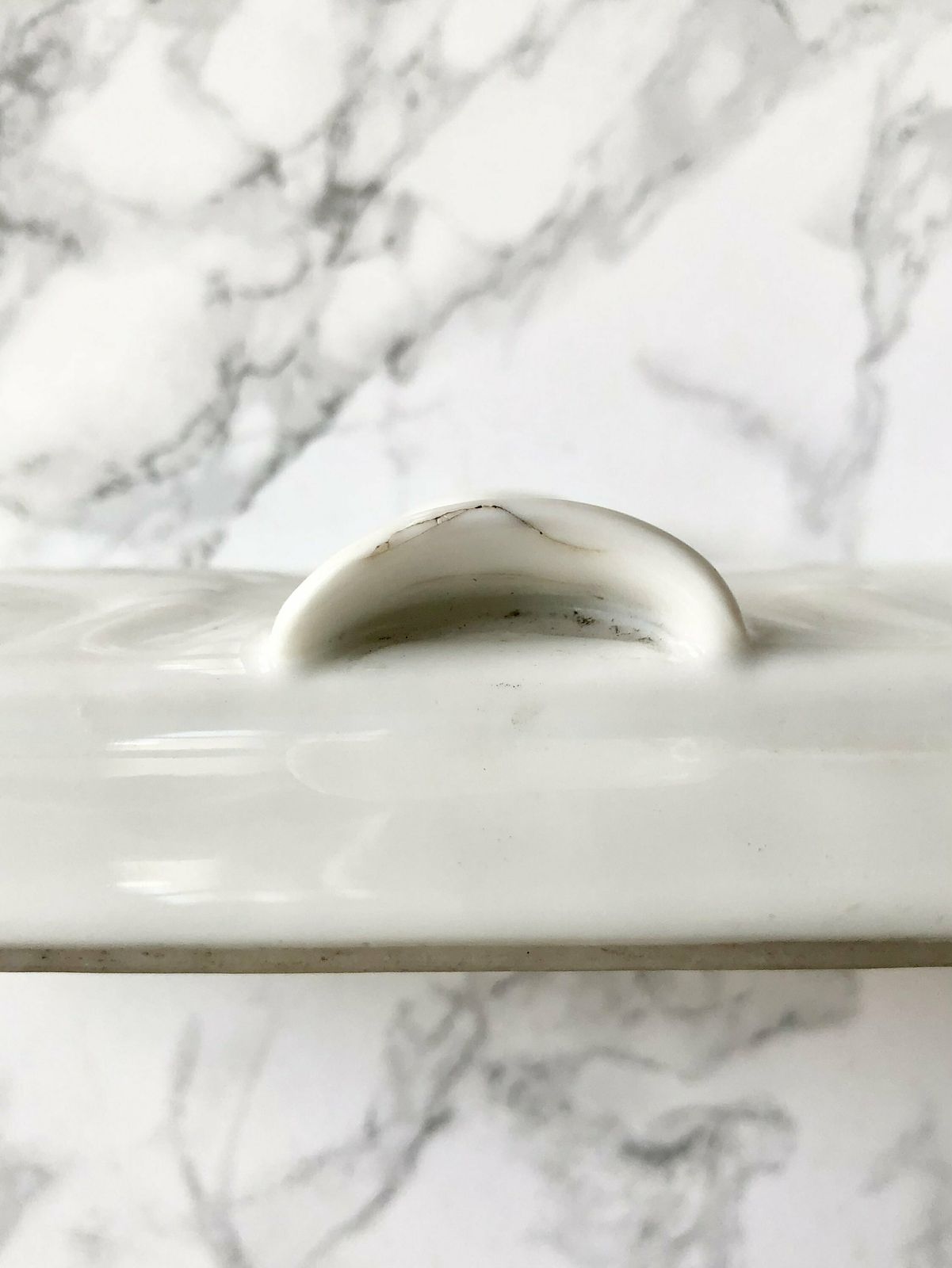 Very Nice Old French Comb Or Toothbrush Holder In White Ironstone photo 60.0