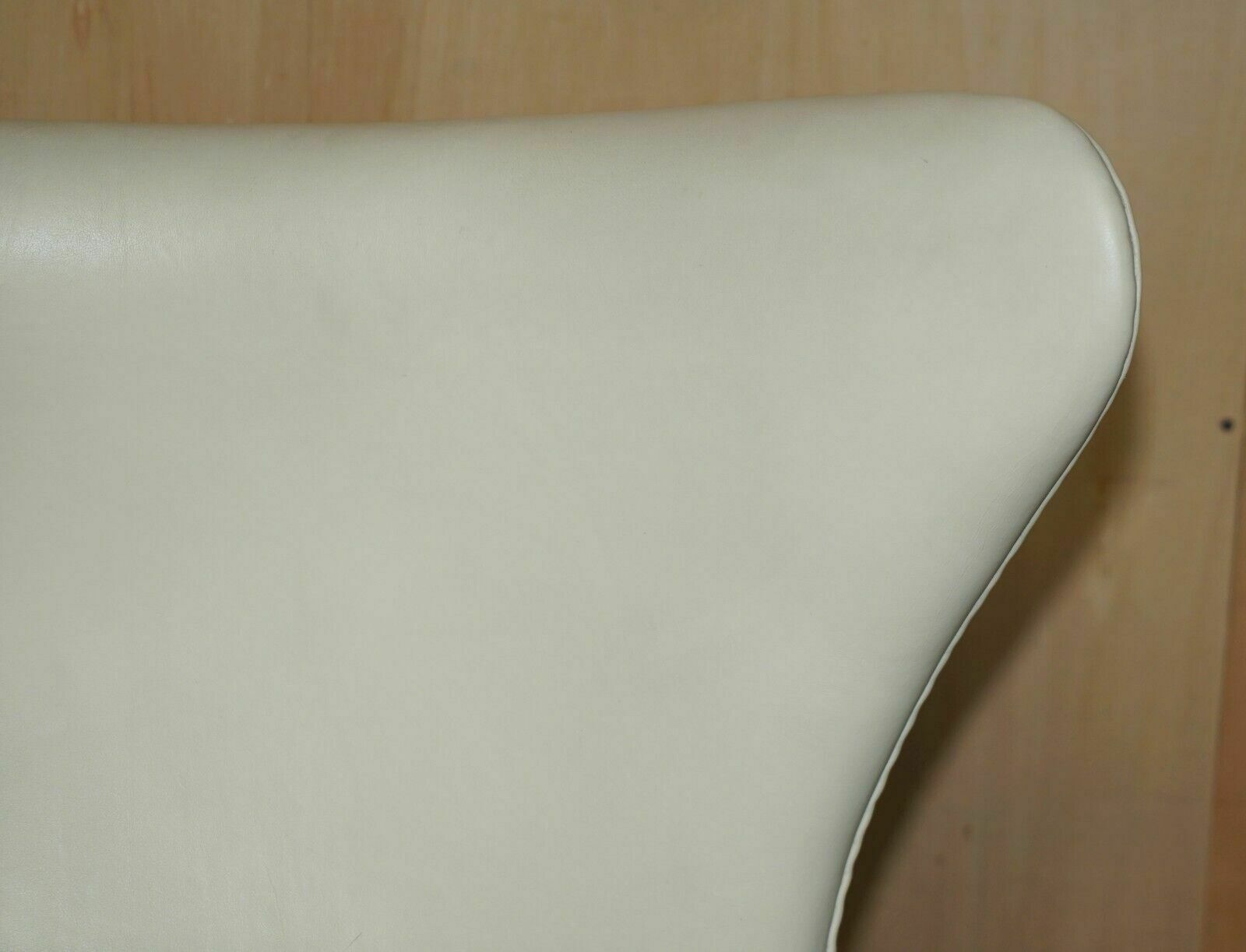 Rrp £17,649 Stamped Fritz Hansen Cream Leather Egg Chair & Ottoman Footstool photo vintage