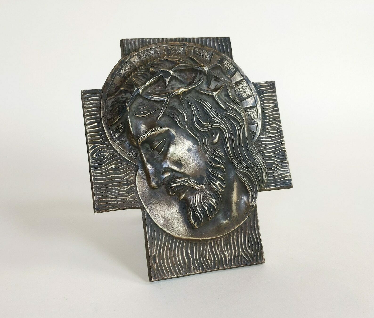 French Antique Solid Bronze Patinated Christian Religious Jesus Christ Door Or Wood Panel Crown Of Thorns Crucifix Sculpture Signed Rosnac photo vinterior