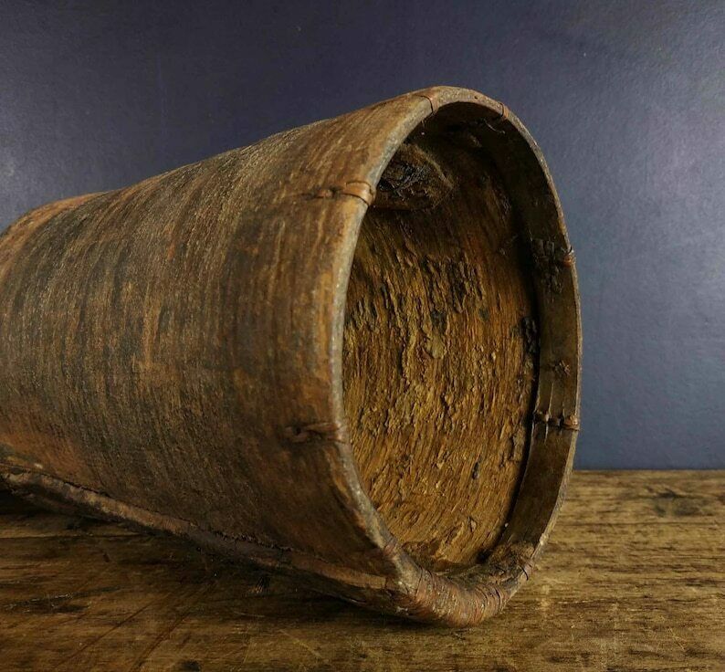 19th Century Gabon Africa Wood Tree Bark Container Box, Antique Primitive Bentwood African Wooden Treen Box photo vintage