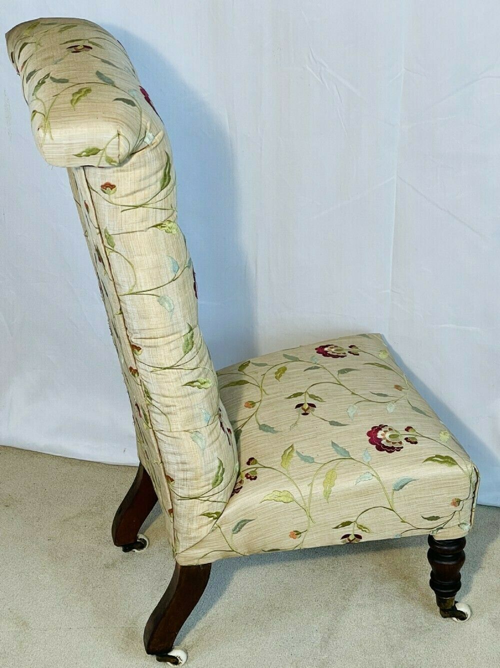 photo furniture Victorian Prie Dieu Chair, 1800s