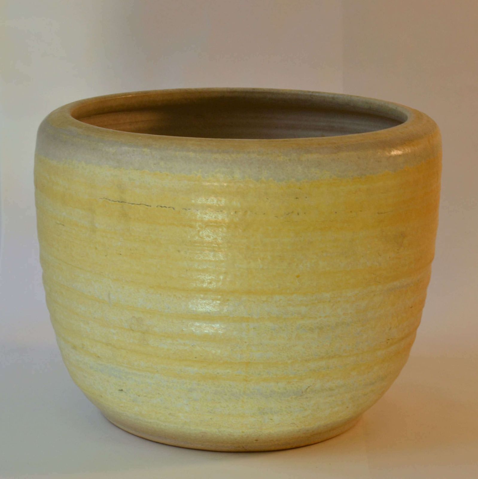 2020.0 Four Large White Ceramic Studio Pottery Plant Pots, Mobach 1980 photo