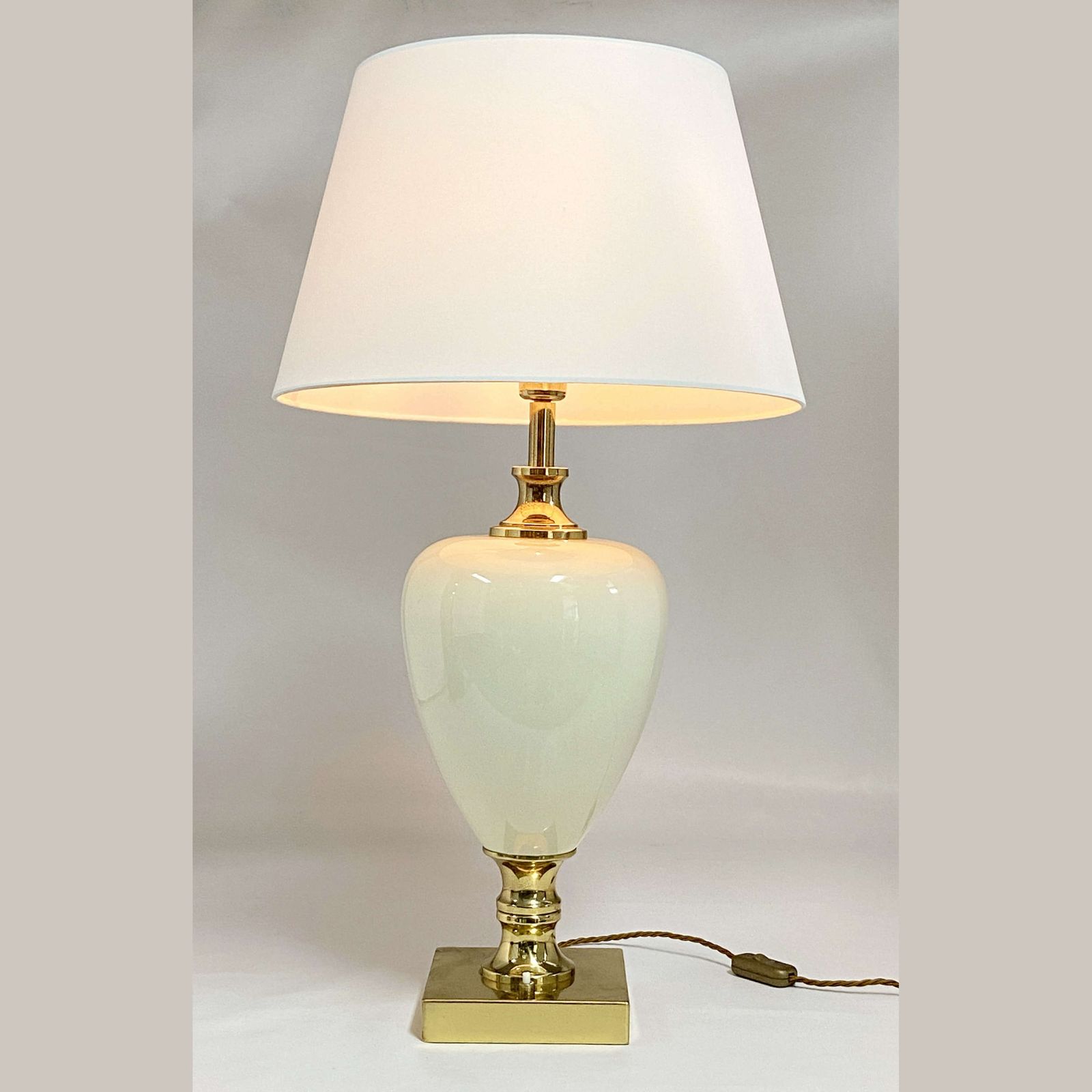 Pair Of Cream Porcelain And Brass Table Lamps By Zonca, Italy, 1970s photo 2500.0