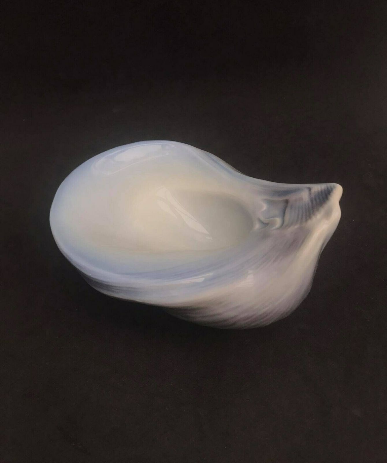 Pipe Rest Royal Copenhagen Porcelain Pipe Holder Bowl Pipe Collector Art Deco Danish 1920s Tobacco Oyster Shell Shaped Grey Blue Decor