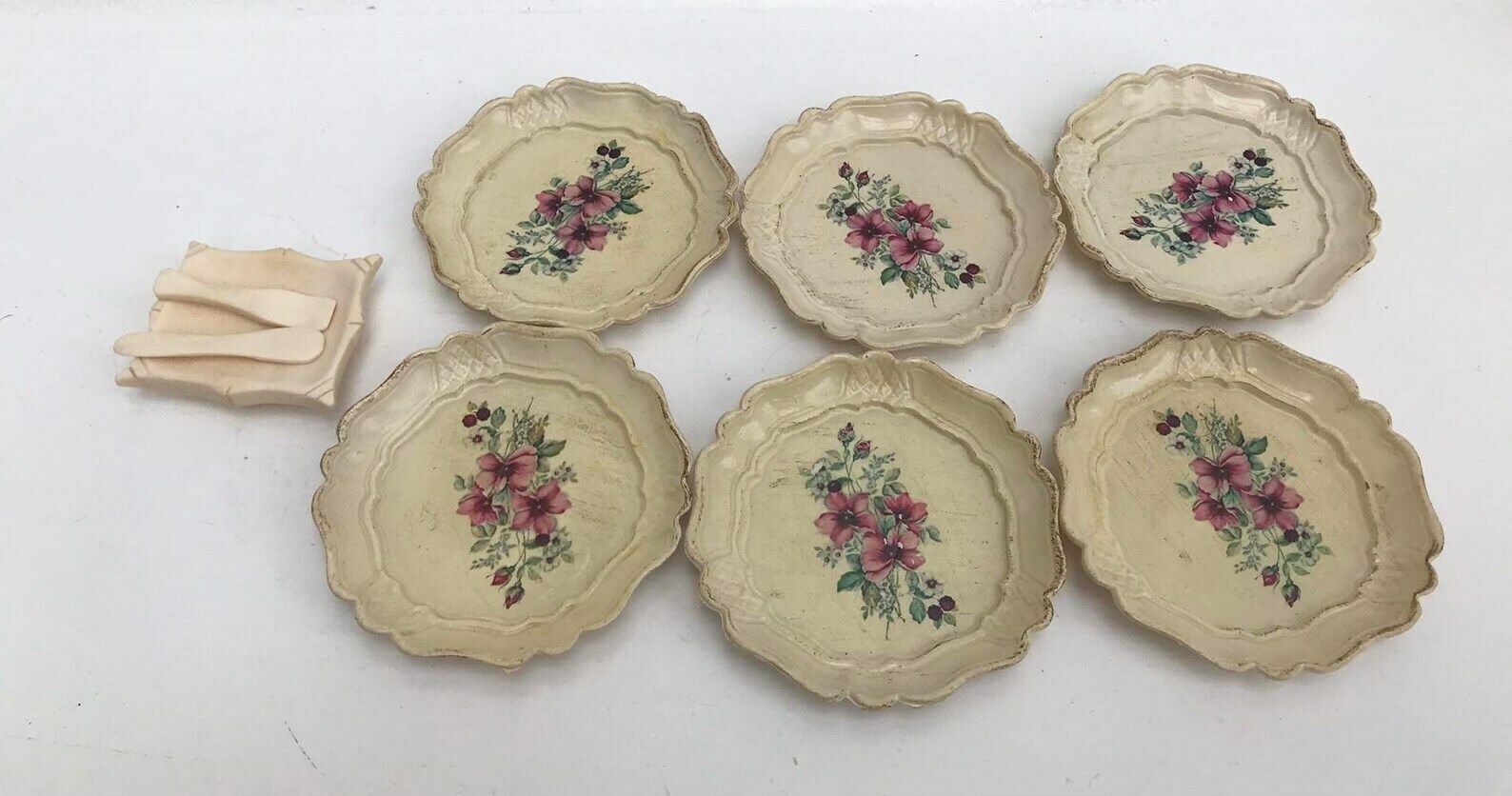 photo furniture Set Of 6 Coasters Beige Cream With Flowers Resine With A Salt Cellar Made Of Bone With Spoons Bar Deco Table Decor Bar Accessories