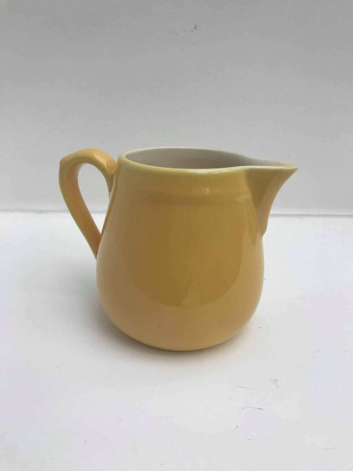 Melkkan Villeroy & Boch Shabby Pastelgeel Pitcher Jaren 1940 Porselein Vervangingsstuk Roomkan Cadeau photo vintage