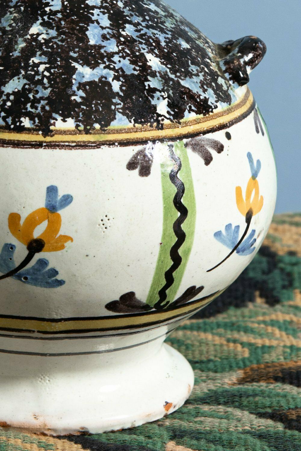 Nevers Faience Yellow Andf Black Floral Bottle 18th Century photo 245.0
