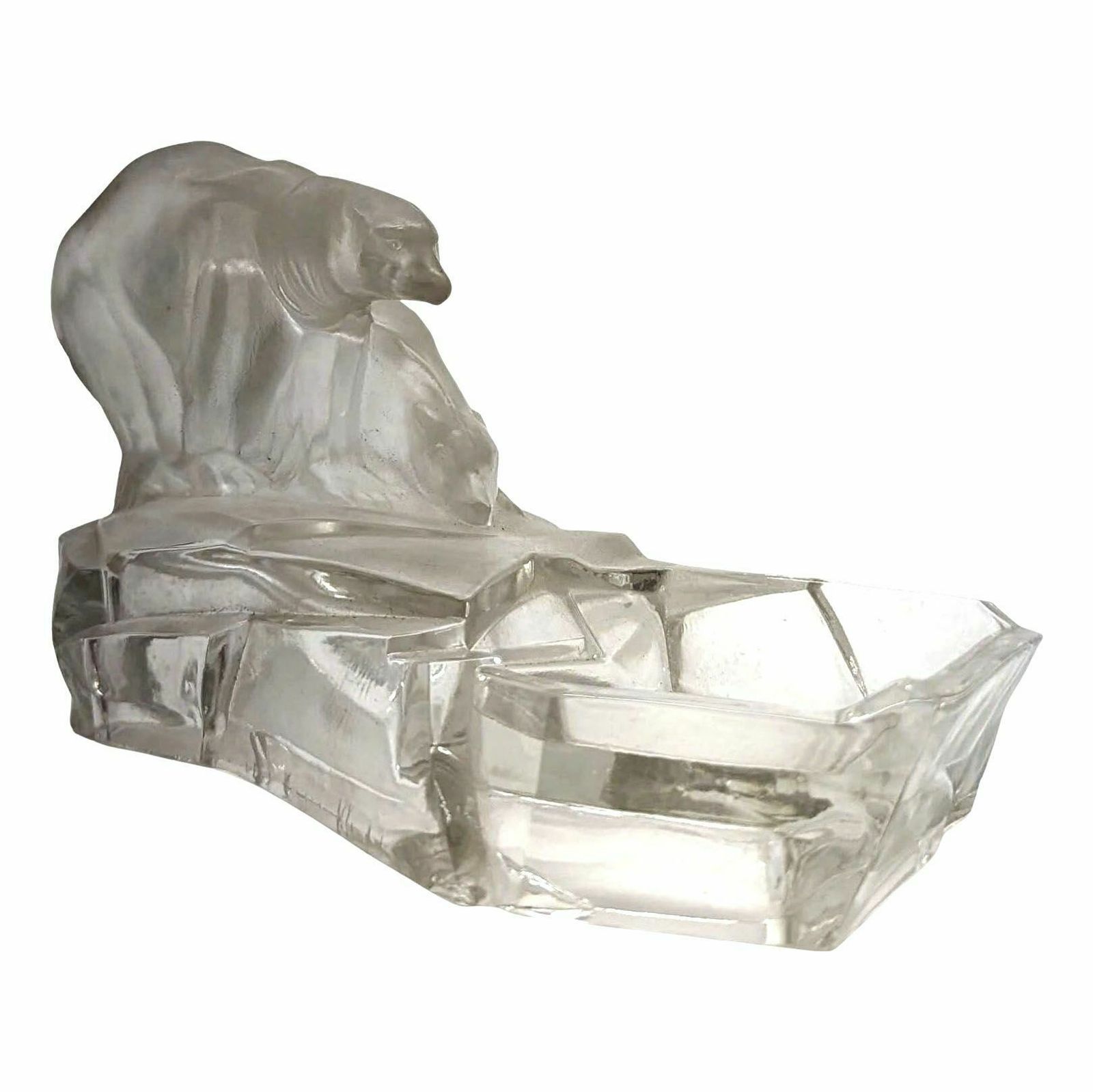 Stylized 1930 Bear Sculpture In Frosted Glass From The 1930s