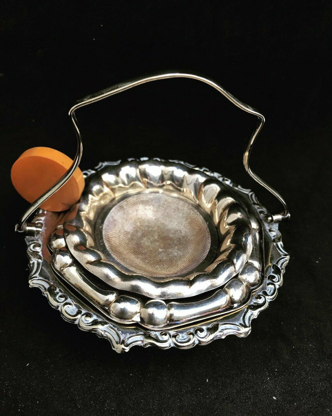 Theezeef Antiek Verzilverd Vintage Met Onderschotel En Klein Snoepschaaltje Huwelijkscadeau Gastvrouwcadeau Bakeliet Antieke Theezeef