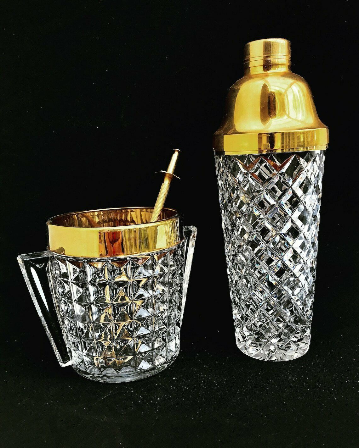photo for sale Ijsemmer Van Zwaar Geslepen Kristal Met Handvatten – Mid Century Retro Baraccessoire, Mcm