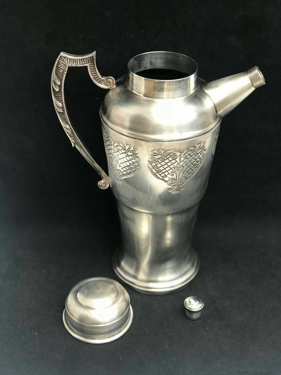 Cocktail Shaker Large Antique Art Prata Silver Plated Martini Shaker 1002 Cocktail Art Deco Mid Century Modern Pitcher Jug Drinks Mixology photo Home Decor