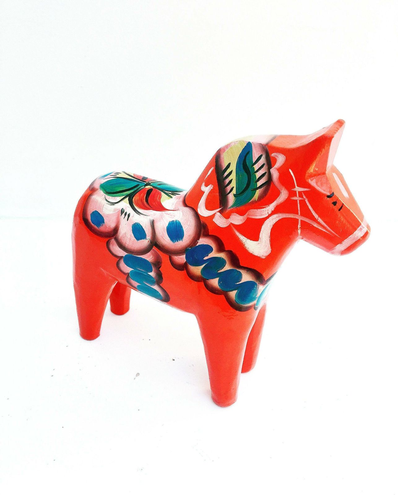 Dala Horse Wooden Figurine Swedish By Nils Olsson 15 Cm Original Sticker Scandinavian Modern Hand Painted Scandinavian Design Red Wood photo furniture