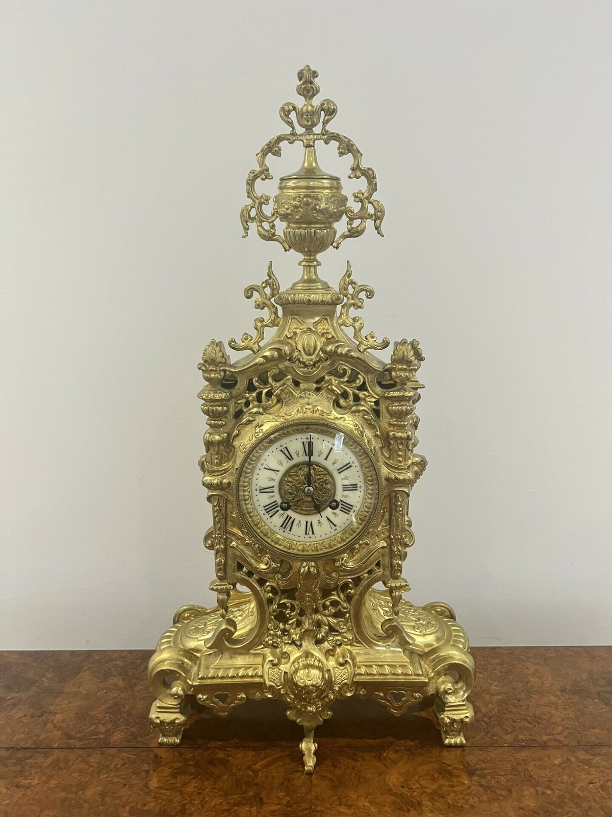 Stunning Quality French Victorian Ornate Brass Clock Garniture photo vinterior