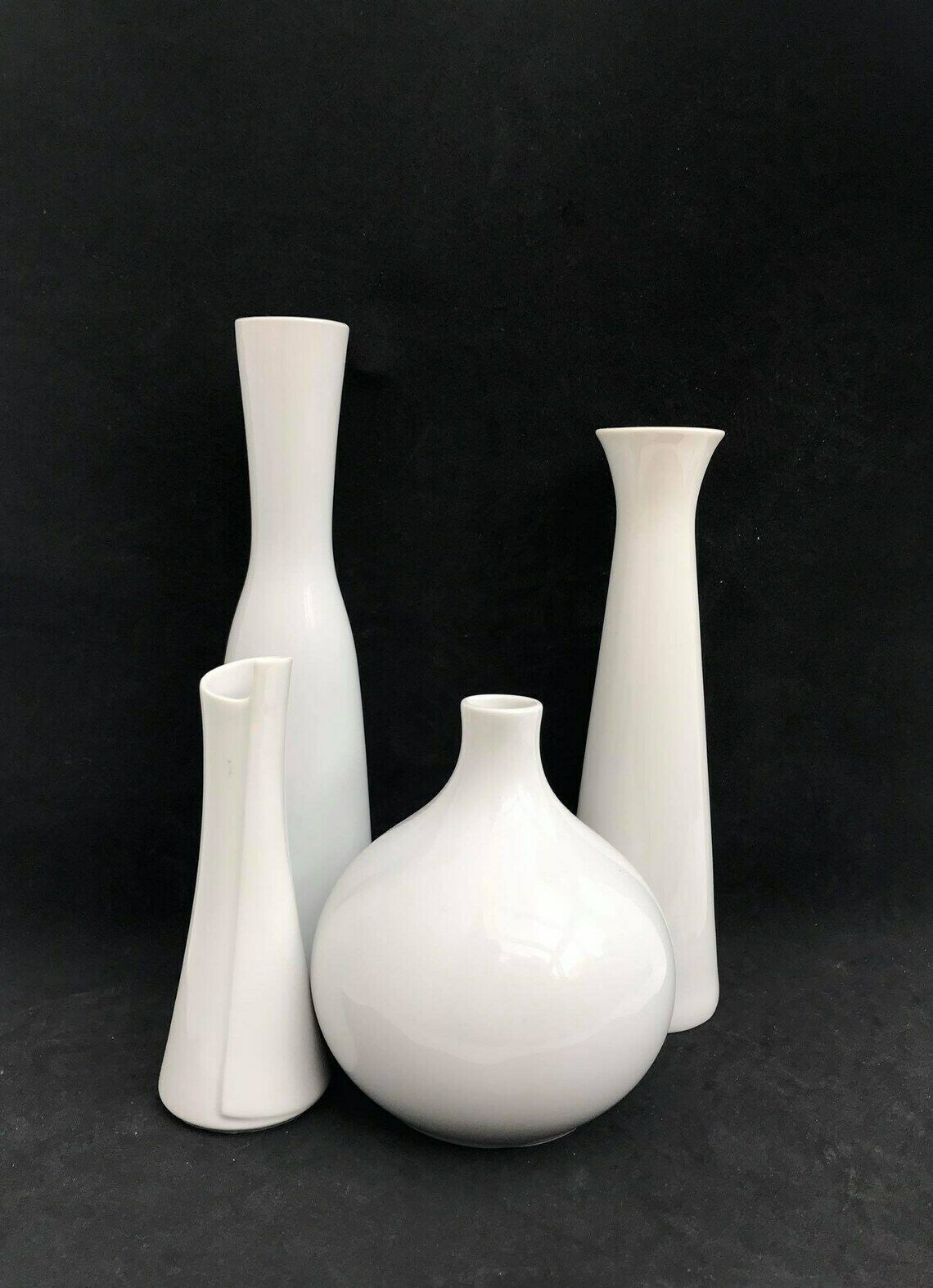 Set Van 4 Witte Vazen – Porselein Scherzer, Edelstein Vaas En 2 Arzberg Kleine Vazen – Op Art Mid Century – Fotografie Prop – Huwelijkscadeau photo furniture