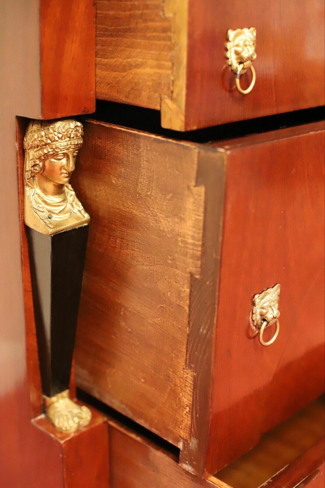 1490.0 Beautiful Empire Style Chest Of Drawers photo