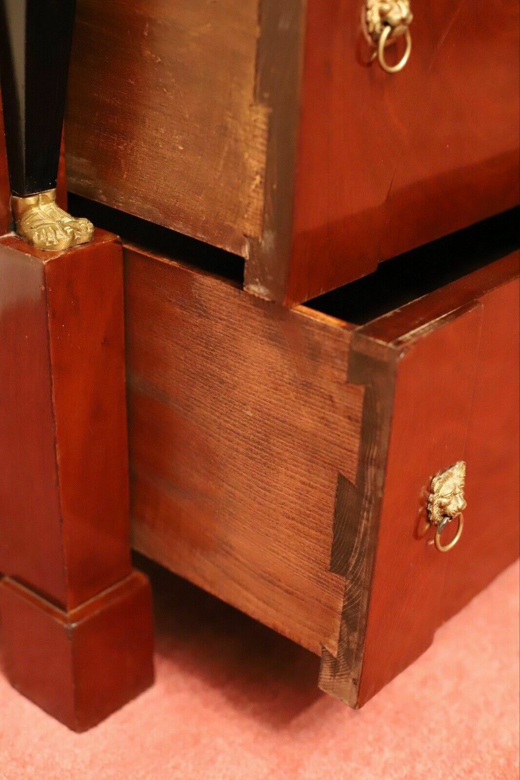 photo vinterior Beautiful Empire Style Chest Of Drawers