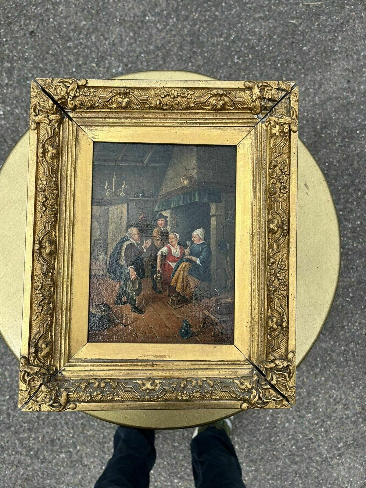 photo vintage Tavern Or Inn Scene. Oil On Canvas In Gold Gilt Frame.