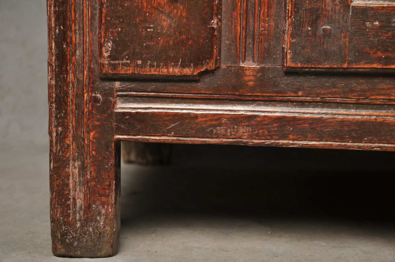 Early 18th Century Oak Dresser photo vintage