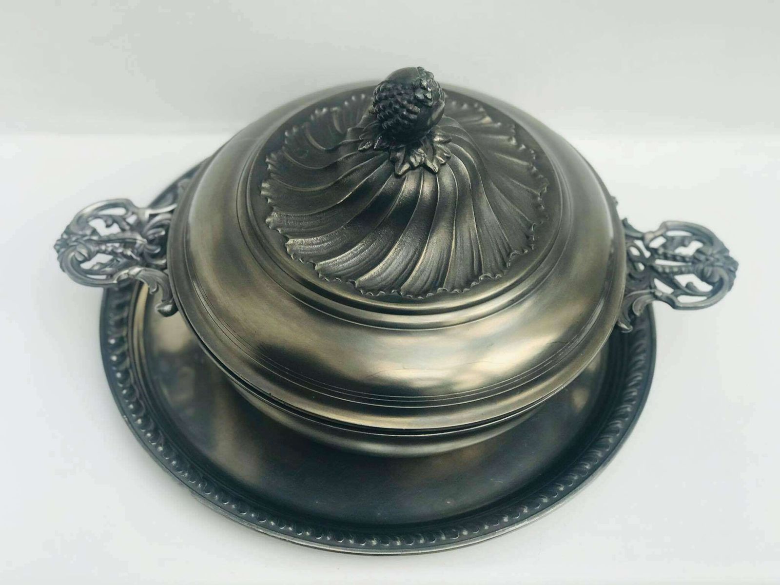 Vegetables Lidded Serving Plate Pewter Soup Tureen Rustic Table Kitchen Decor French Metal With Lid Table Service, French Table Decoration photo furniture